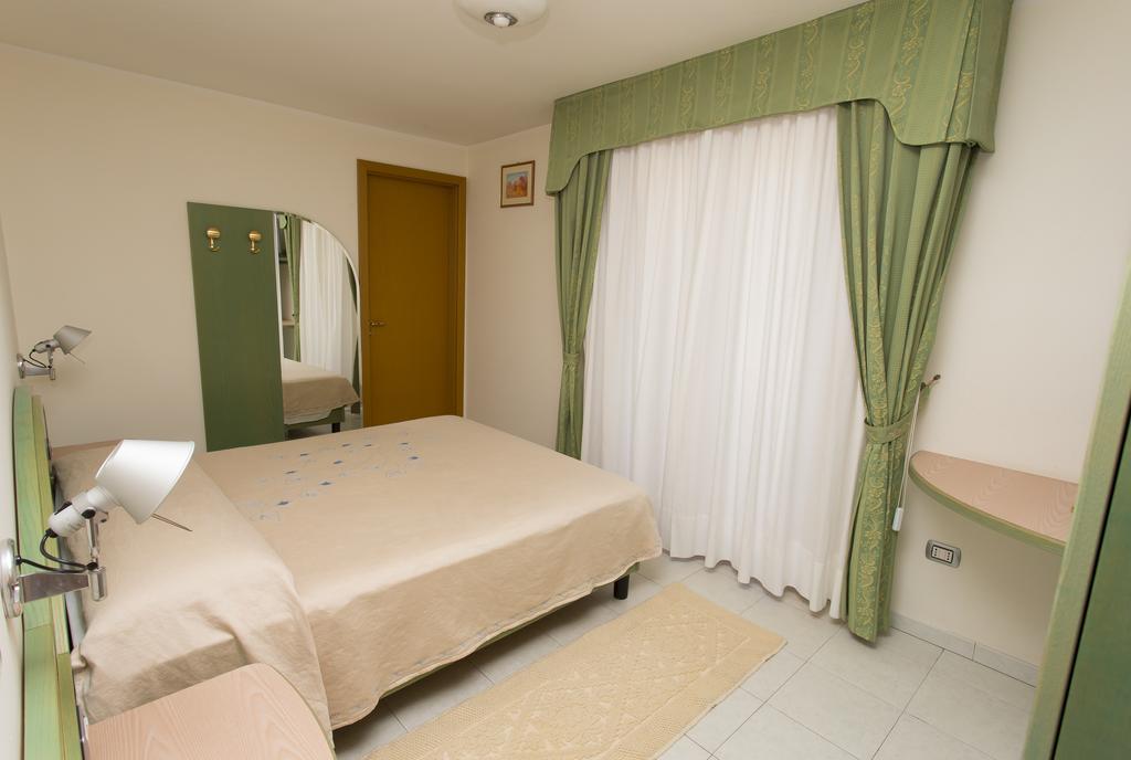 Hotel Grillo نوورو الغرفة الصورة