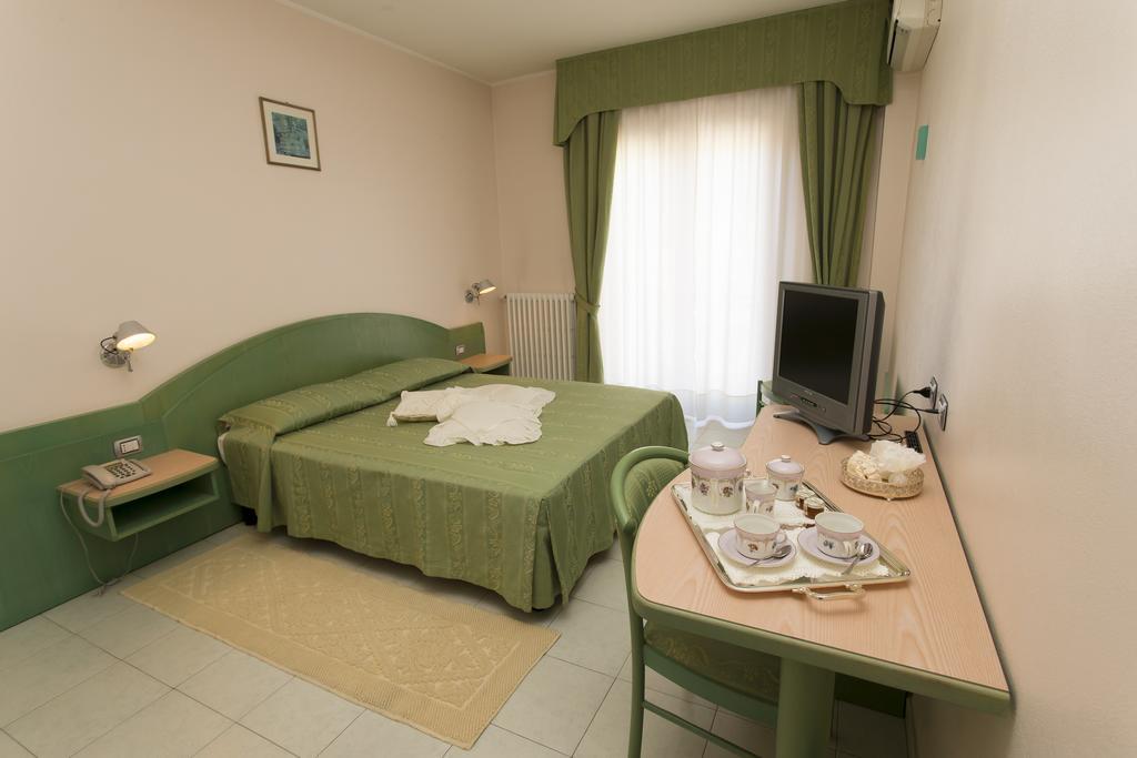 Hotel Grillo نوورو الغرفة الصورة